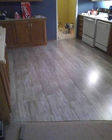 Help with laminate flooring odd shaped room